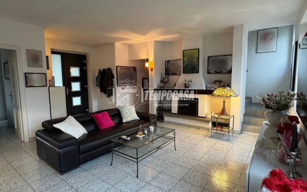 casa indipendente in vendita a Sedriano