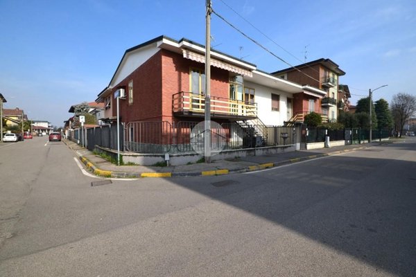 appartamento in vendita a Sedriano