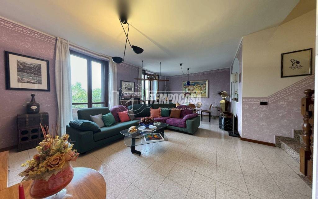 casa indipendente in vendita a Sedriano