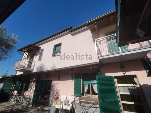 casa semindipendente in vendita a Sedriano