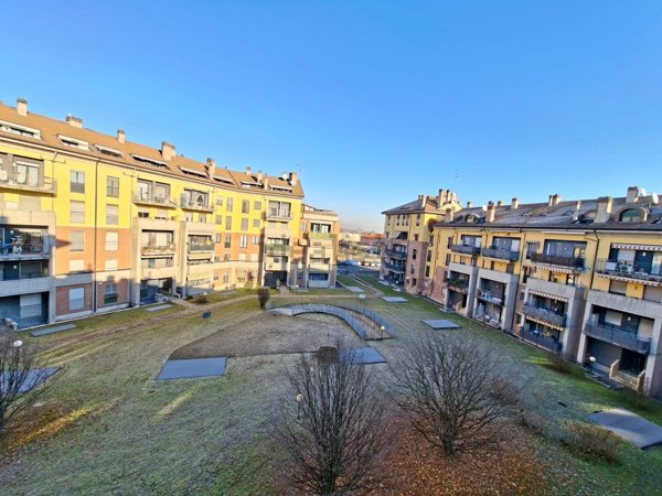 appartamento in vendita a Sedriano in zona Roveda