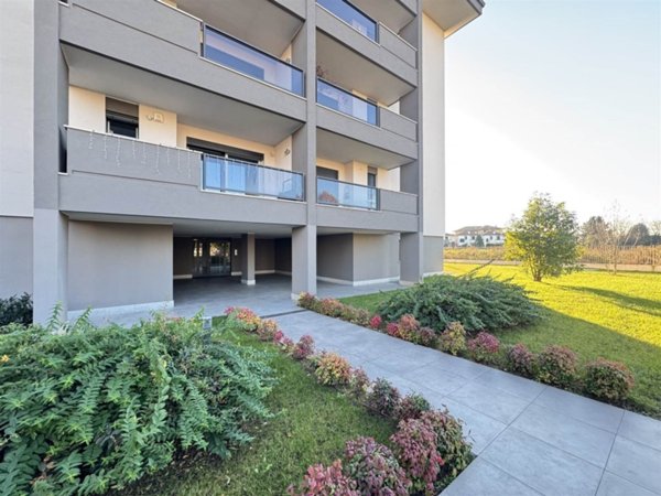 appartamento in vendita a Sedriano in zona Roveda