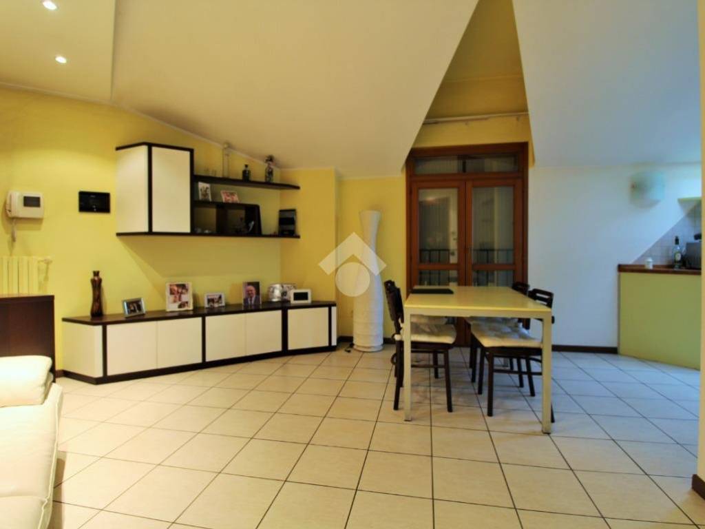 appartamento in vendita a Sedriano