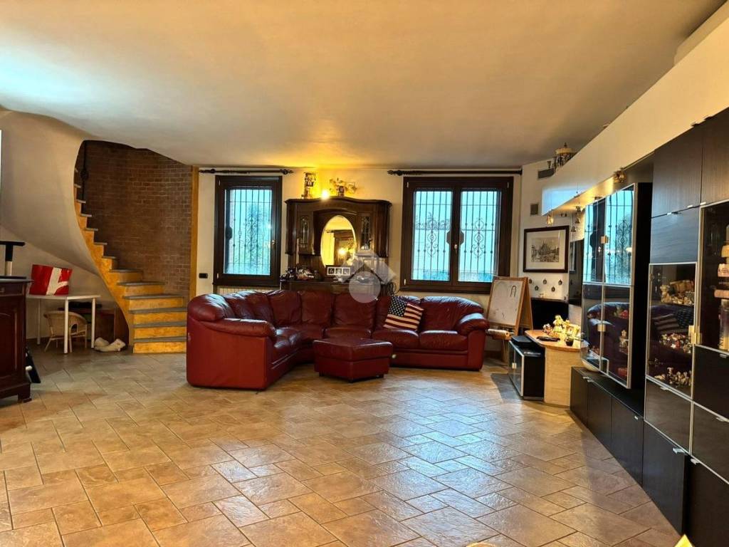 casa indipendente in vendita a Sedriano