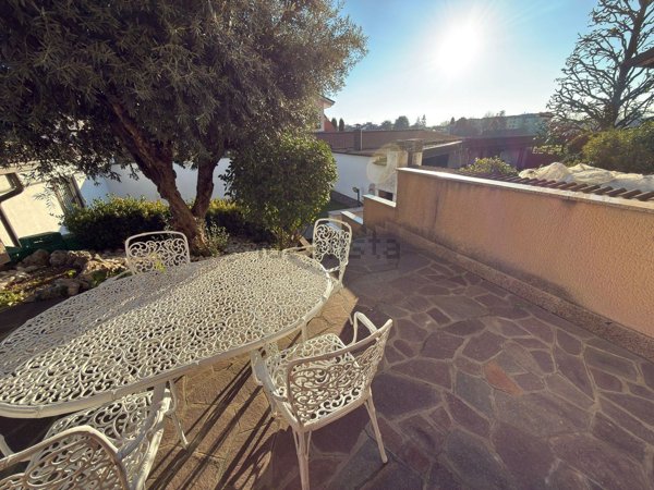 casa indipendente in vendita a Sedriano