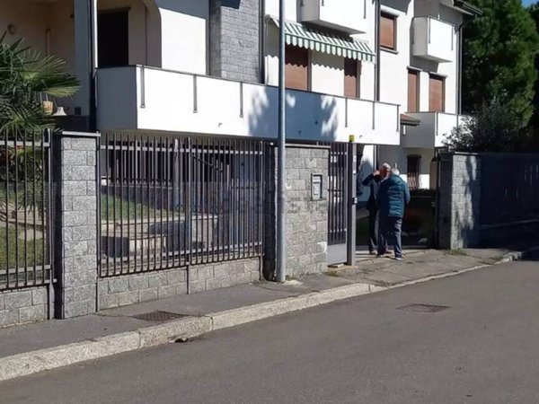 casa indipendente in vendita a Sedriano