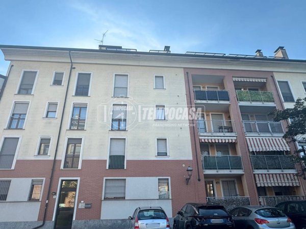 appartamento in vendita a Sedriano in zona Roveda