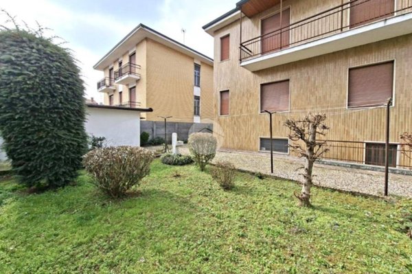 casa indipendente in vendita a Sedriano