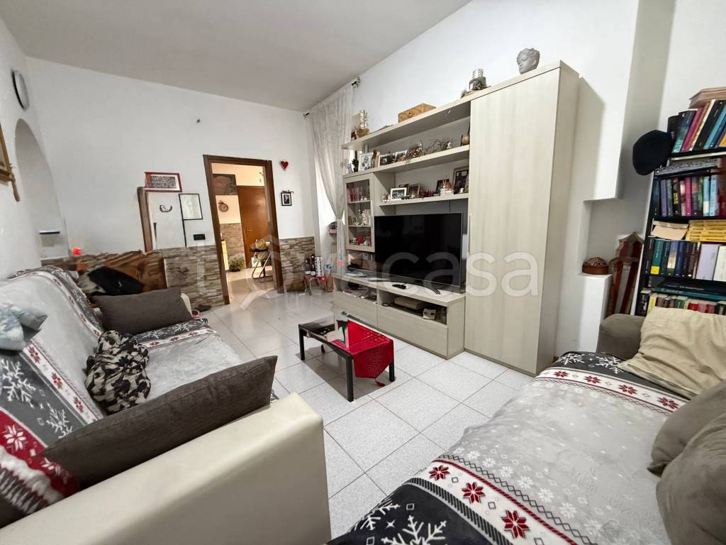 appartamento in vendita a Sedriano in zona Roveda