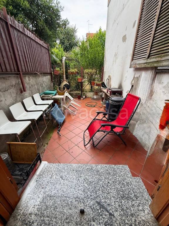 appartamento in vendita a Sedriano in zona Roveda