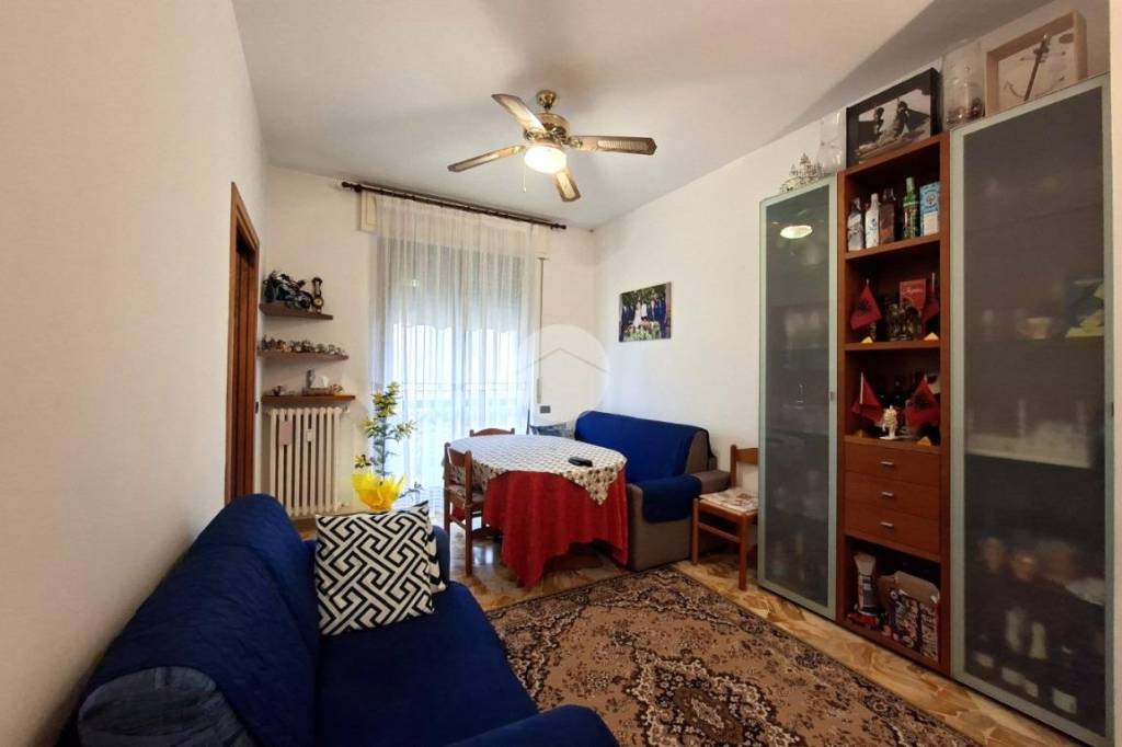 appartamento in vendita a Sedriano in zona Roveda