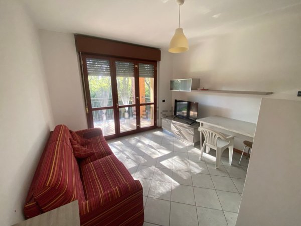 appartamento in vendita a Sedriano in zona Roveda