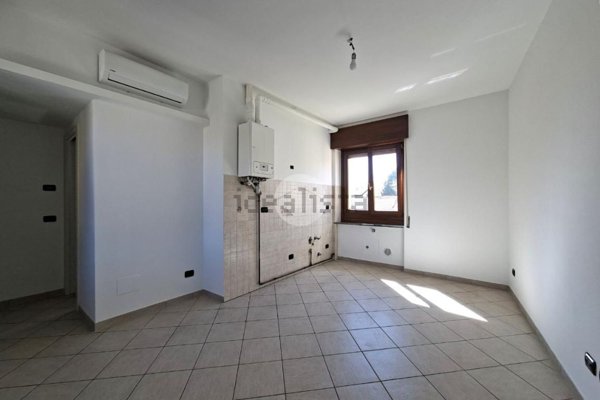 appartamento in vendita a Sedriano in zona Roveda