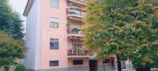 appartamento in vendita a Sedriano in zona Roveda
