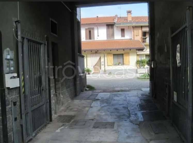 appartamento in vendita a Sedriano in zona Roveda