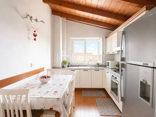 appartamento in vendita a Sedriano in zona Roveda
