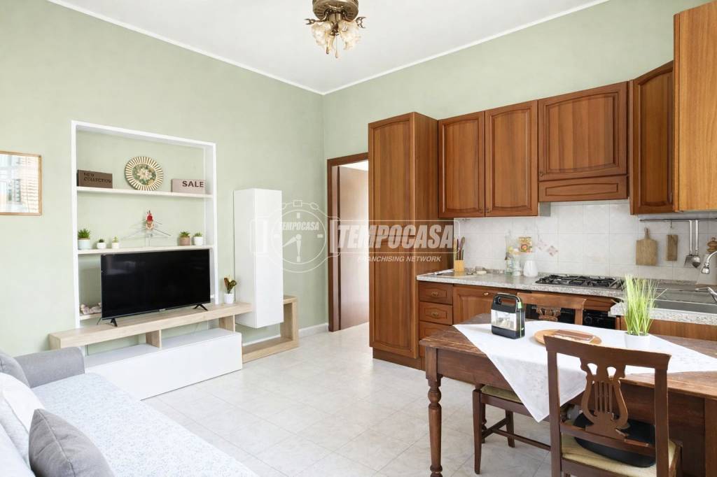 appartamento in vendita a Sedriano in zona Roveda