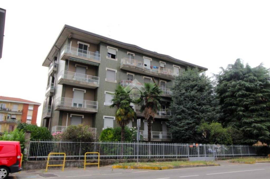 appartamento in vendita a Sedriano in zona Roveda