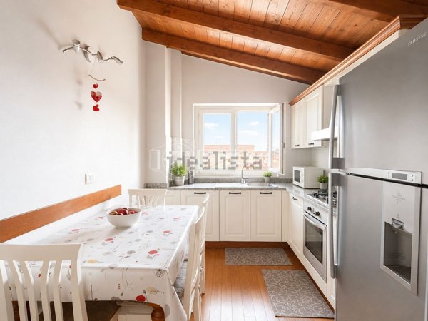 appartamento in vendita a Sedriano in zona Roveda