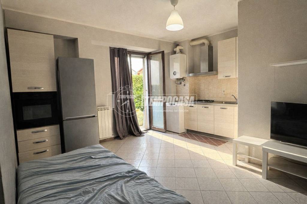 appartamento in vendita a Sedriano in zona Roveda