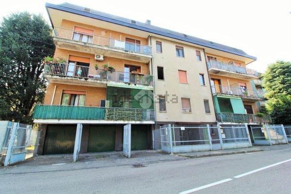 appartamento in vendita a Sedriano in zona Roveda