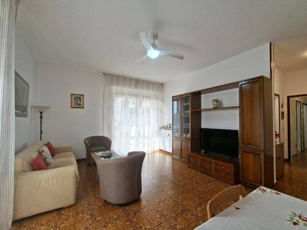 appartamento in vendita a Sedriano in zona Roveda