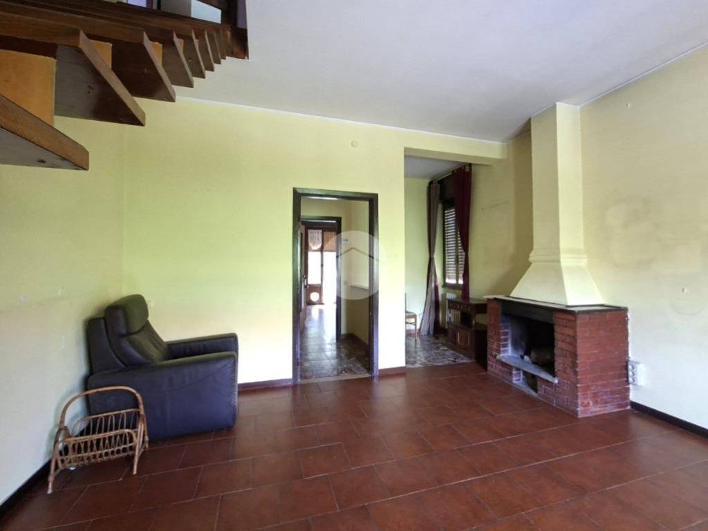 appartamento in vendita a Sedriano in zona Roveda