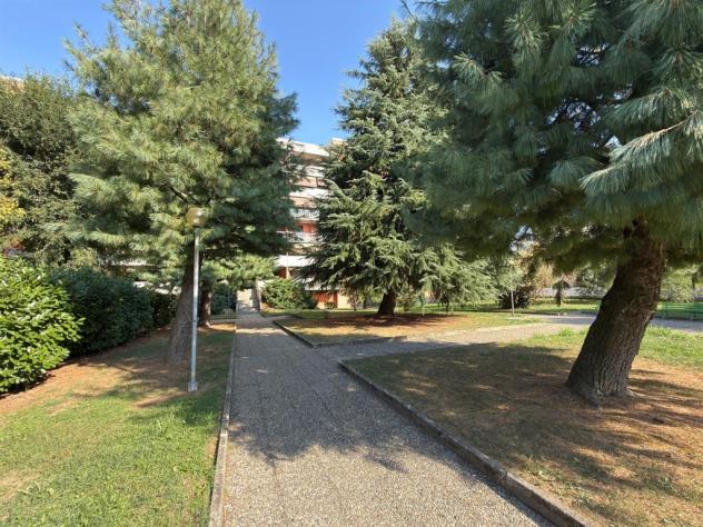 appartamento in vendita a Sedriano in zona Roveda