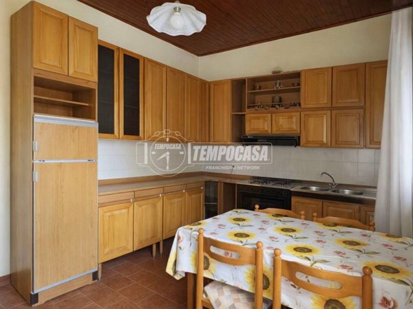 appartamento in vendita a Sedriano in zona Roveda