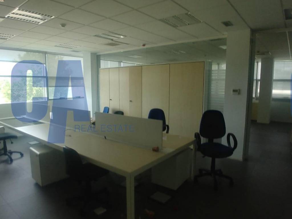 ufficio in vendita a Segrate in zona Lavanderie