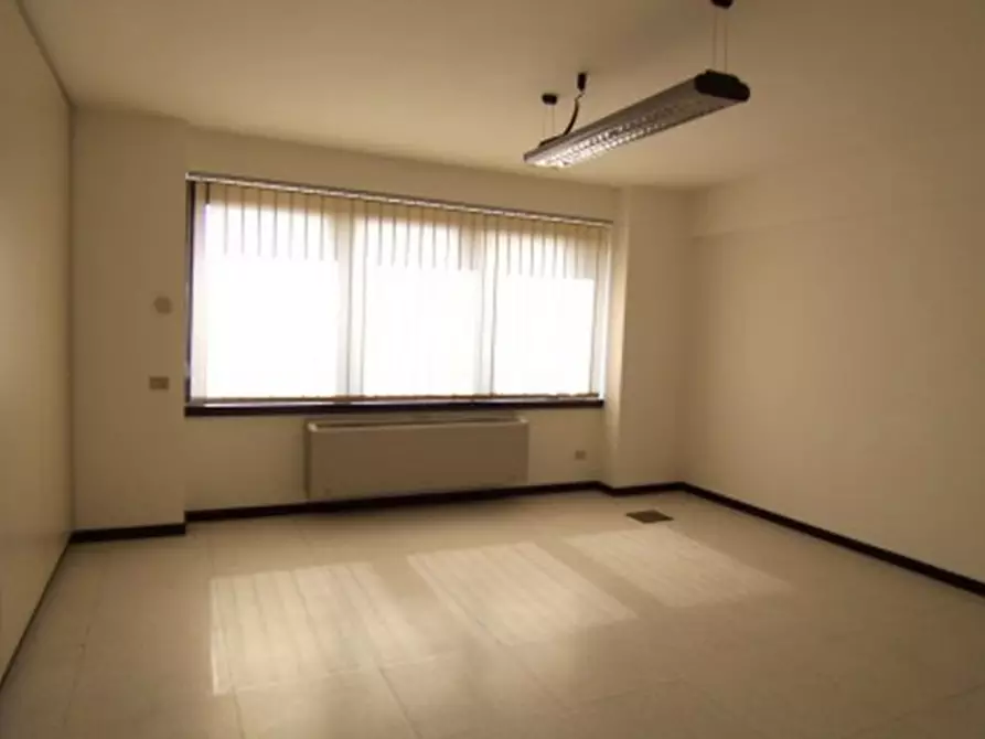 ufficio in vendita a Segrate