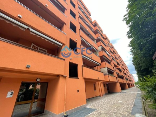 appartamento in vendita a Segrate in zona Novegro