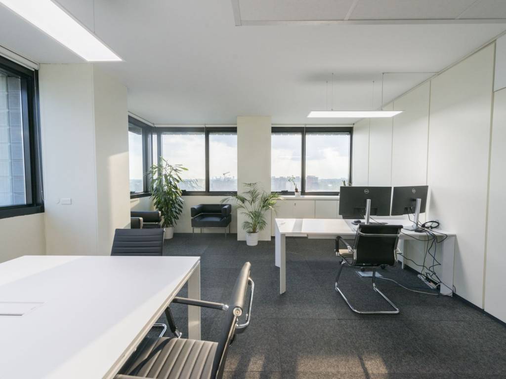ufficio in vendita a Segrate