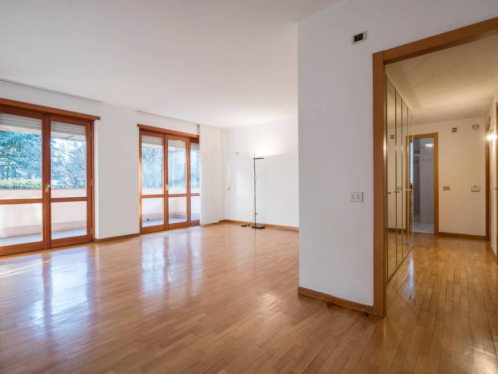 appartamento in vendita a Segrate