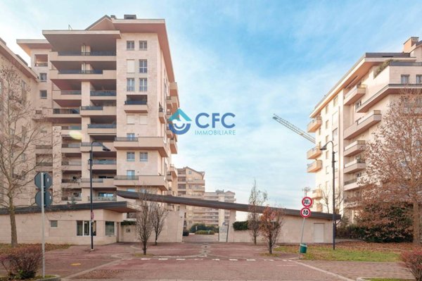 appartamento in vendita a Segrate in zona Novegro