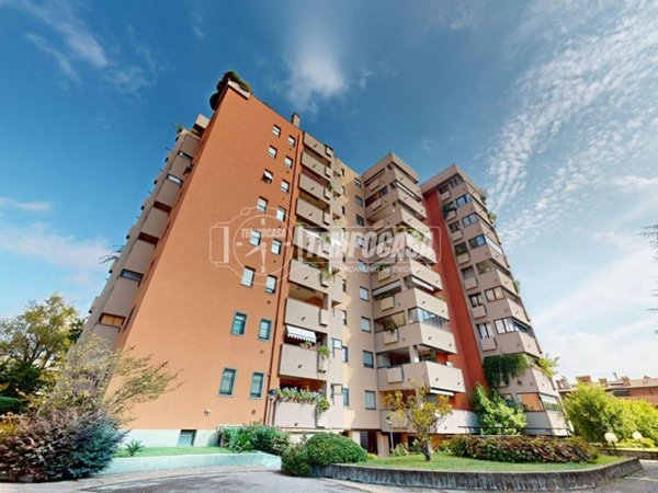 appartamento in vendita a Segrate in zona Lavanderie