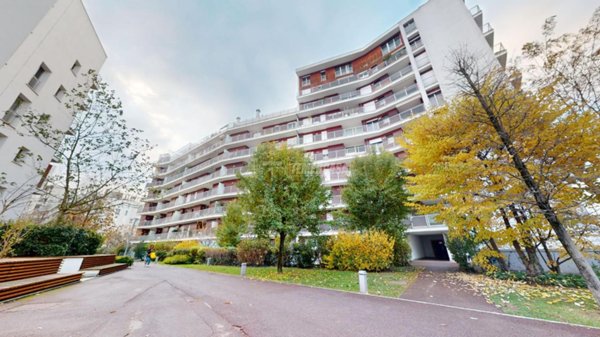 appartamento in vendita a Segrate in zona Milano 2