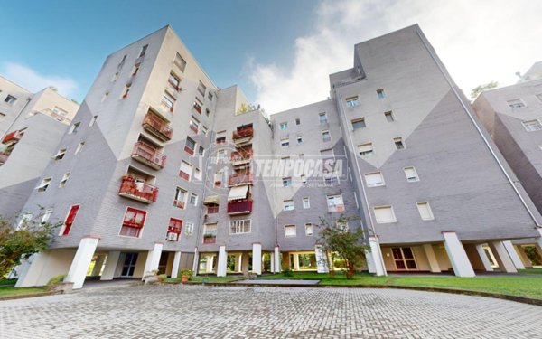 appartamento in vendita a Segrate in zona Rovagnasco