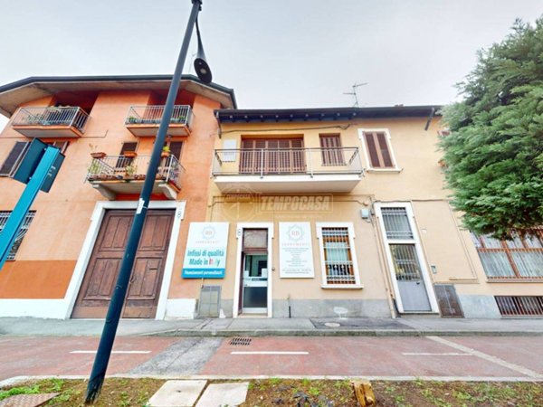 appartamento in vendita a Segrate in zona Lavanderie