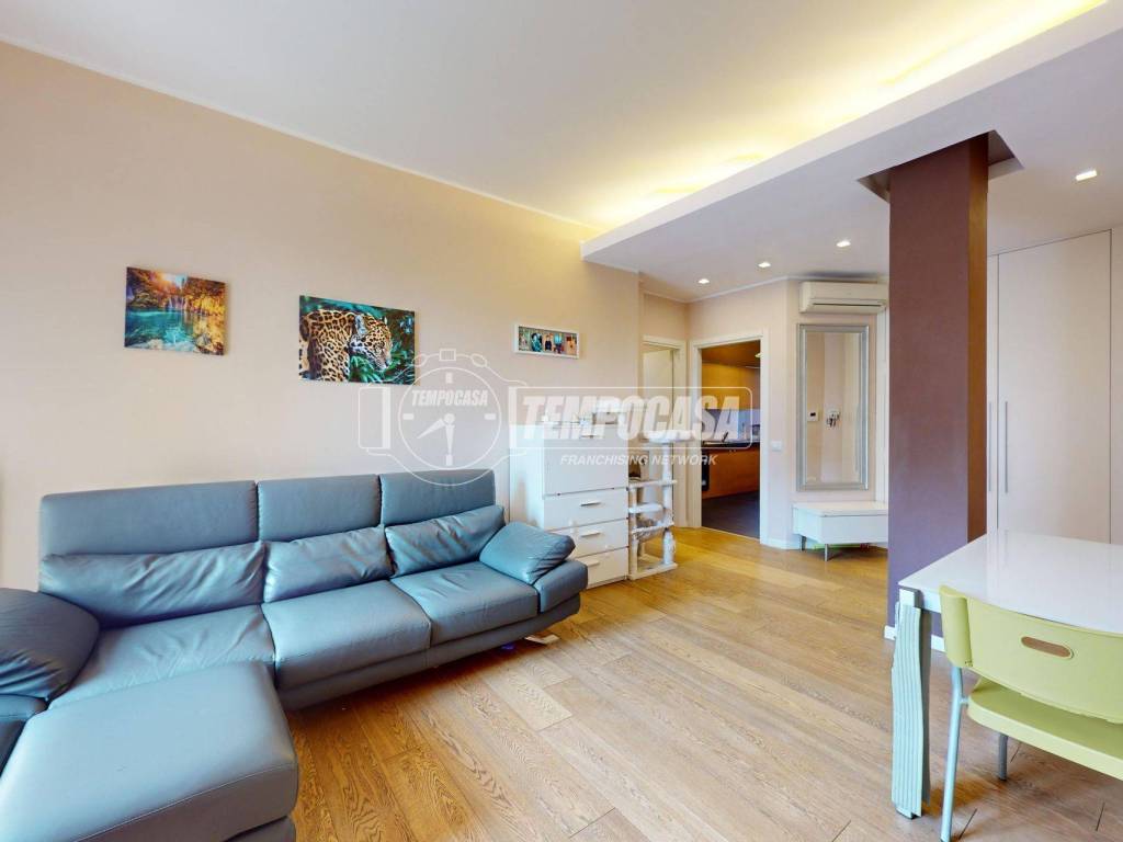 appartamento in vendita a Segrate in zona Milano 2