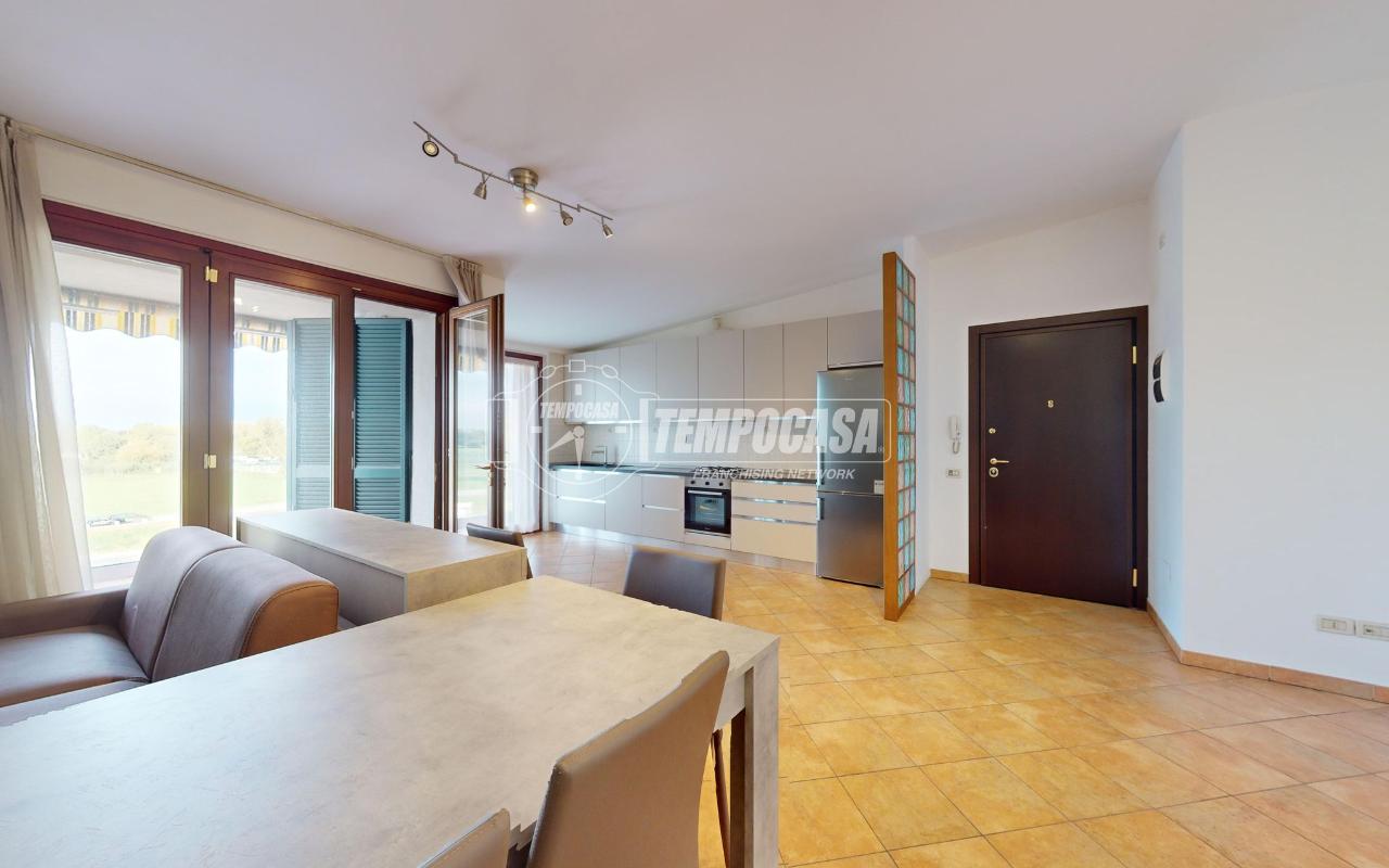 appartamento in vendita a Segrate in zona Novegro