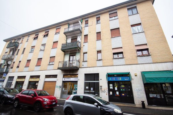 appartamento in vendita a Segrate in zona Redecesio
