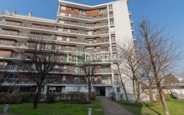 appartamento in vendita a Segrate in zona Rovagnasco