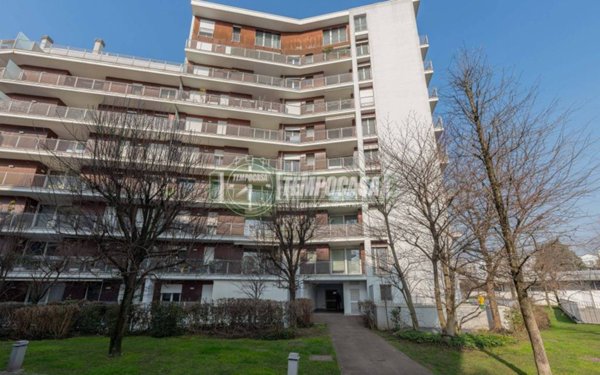 appartamento in vendita a Segrate in zona Rovagnasco