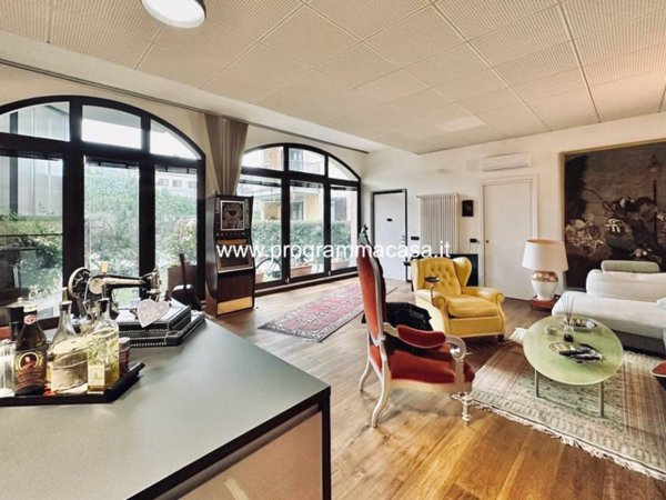 appartamento in vendita a Segrate in zona Milano 2