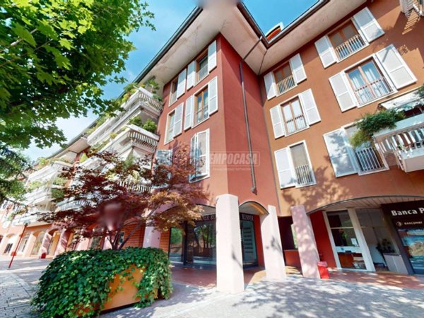 negozio in vendita a Segrate