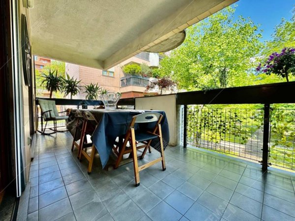 appartamento in vendita a Segrate in zona Milano 2