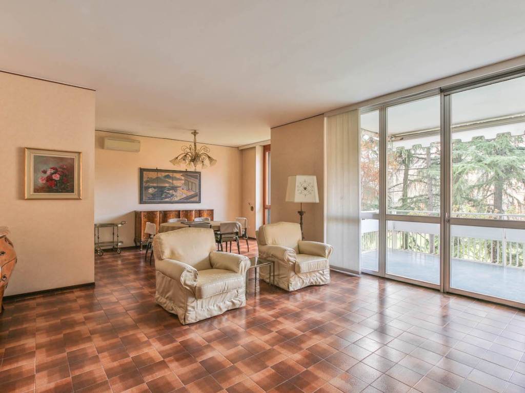 appartamento in vendita a Segrate in zona Milano 2