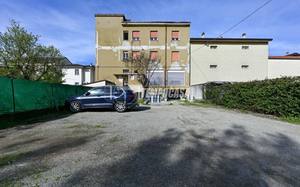 appartamento in vendita a Segrate in zona Lavanderie