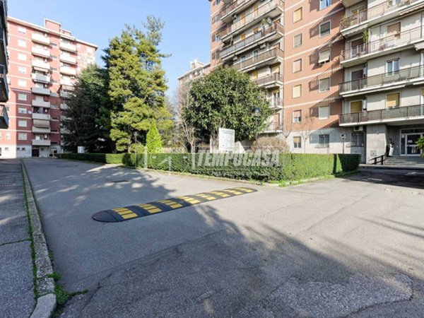 appartamento in vendita a Segrate in zona Milano 2